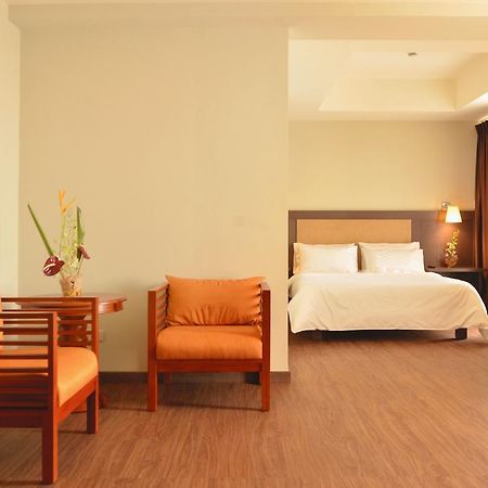 Rivermount Hotel And Resort Sarrat Kültér fotó