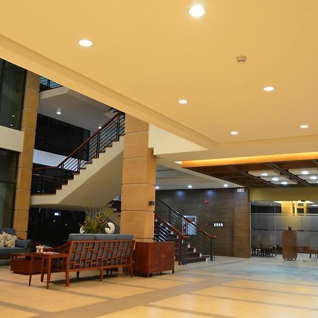 Rivermount Hotel And Resort Sarrat Kültér fotó