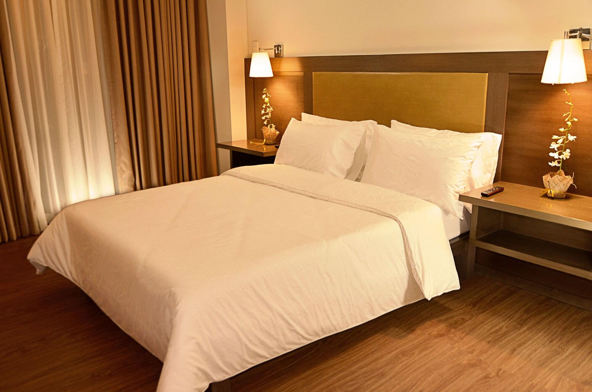 Rivermount Hotel And Resort Sarrat Kültér fotó