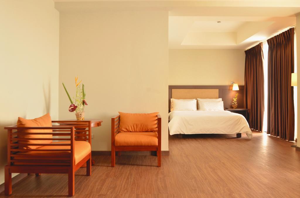 Rivermount Hotel And Resort Sarrat Kültér fotó