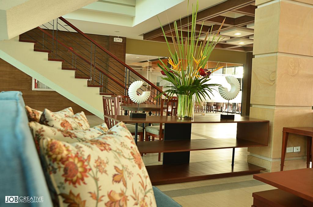 Rivermount Hotel And Resort Sarrat Kültér fotó