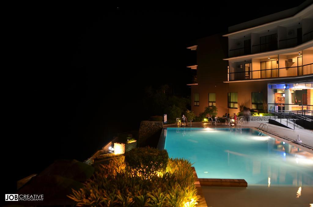 Rivermount Hotel And Resort Sarrat Kültér fotó